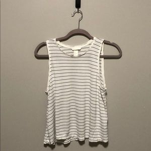 Basic H&M tank